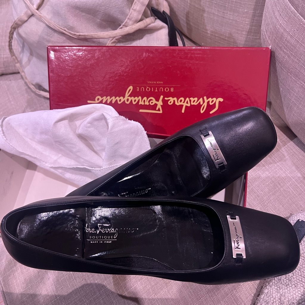 Pretty Ferragamo Flats, Made In Italy